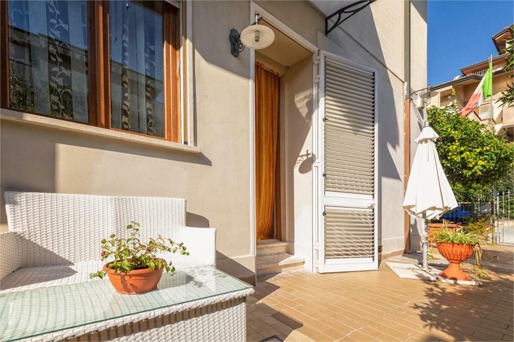 Casa Di Marina Hotel Viareggio Exterior foto